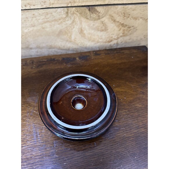 Includes lid and twin handles • Condition: Pre-owned, very good - Picture 4 of 5